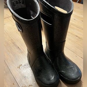 Girls Bogs Rain boots size 1